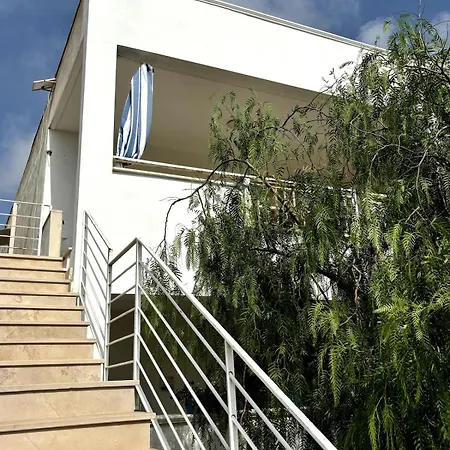 Brezza Marina טורה אובו